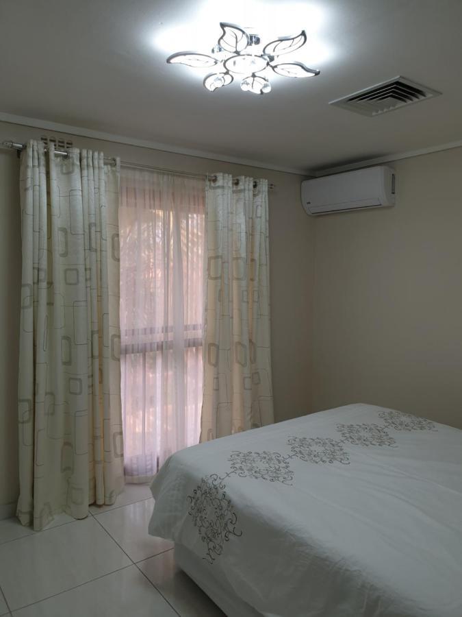 Villa 2527 San Lameer *